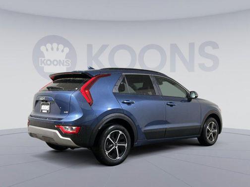 2025 Kia Niro EX