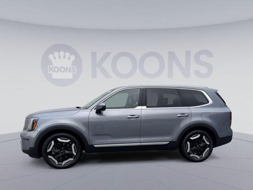 Everlasting Silver 2024 Kia Telluride EX