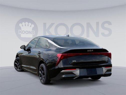 2025 Kia K5 LXS
