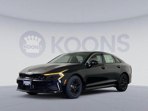 2025 Kia K5 LXS