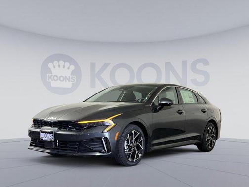 2025 Kia K5 EX