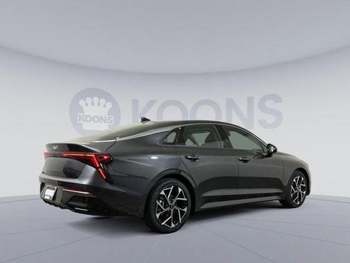 2025 Kia K5 EX