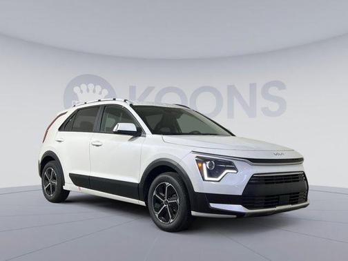 2025 Kia Niro EX