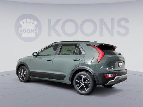 2025 Kia Niro EX