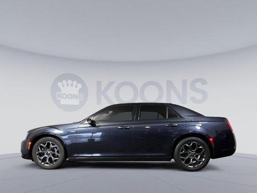 2018 Chrysler 300 S