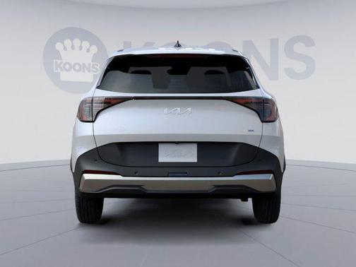 Glacial White Pearl 2026 Kia Sportage LX