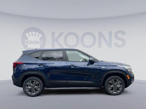 Dark Ocean Blue 2026 Kia Seltos LX