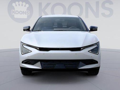 2025 Kia EV6 Wind
