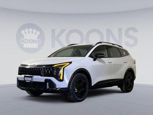 Glacial White Pearl 2026 Kia Sportage X-Line