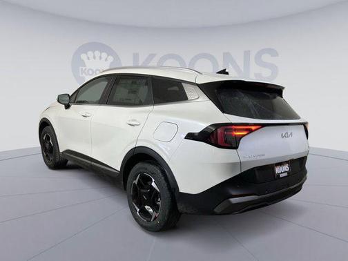 Snow White Pearl 2026 Kia Sportage Hybrid EX