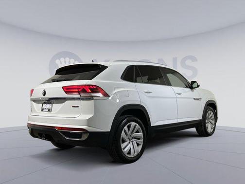 2022 Volkswagen Atlas Cross Sport 3.6L V6 SE w/Technology