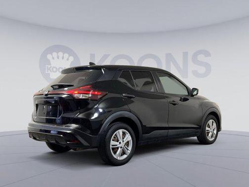 2021 Nissan Kicks S