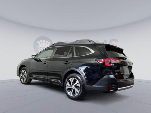 2022 Subaru Outback Limited XT