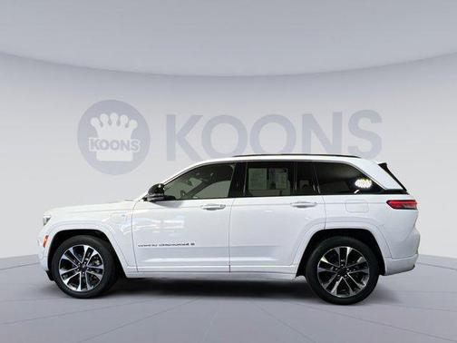 2022 Jeep Grand Cherokee 4xe Overland