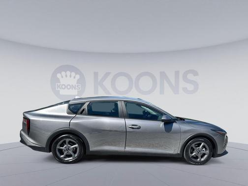 Steel Gray 2025 Kia K4 LXS