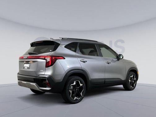 2025 Kia Seltos EX
