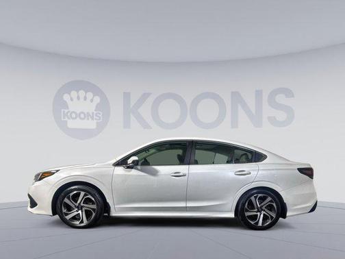 Crystal White Pearl 2021 Subaru Legacy Limited