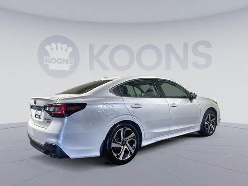 Crystal White Pearl 2021 Subaru Legacy Limited