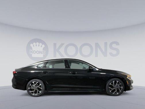 2025 Kia K5 EX