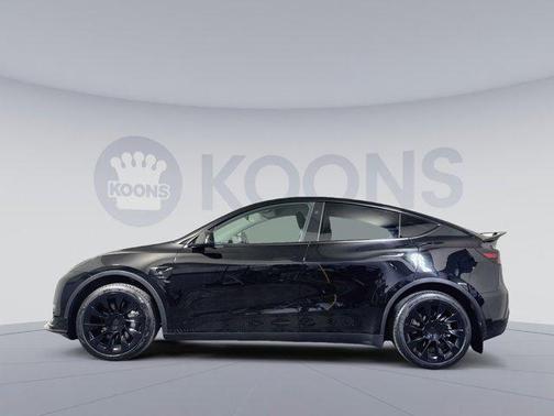 2024 Tesla Model Y Long Range Dual Motor All-Wheel Drive