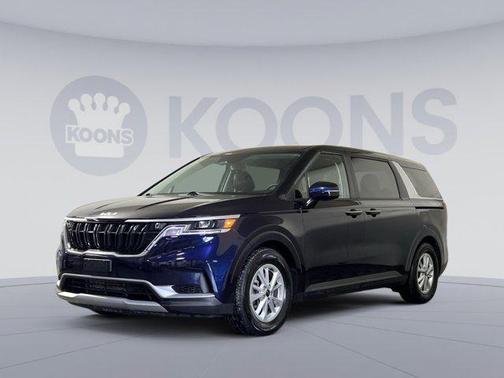 2024 Kia Carnival LX