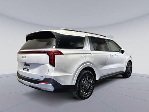 Snow White Pearl 2026 Kia Carnival Hybrid EX