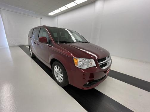 Photo 5 of 19 of 2019 Dodge Grand Caravan SXT