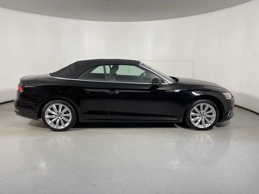 Photo 5 of 18 of 2018 Audi A5 Premium Plus