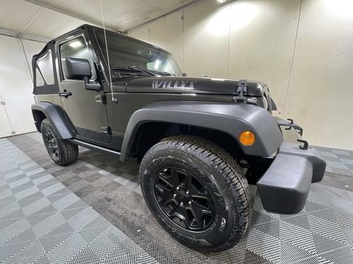 Photo 5 of 16 of 2017 Jeep Wrangler Willys Wheeler