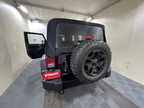 Photo 3 of 16 of 2017 Jeep Wrangler Willys Wheeler