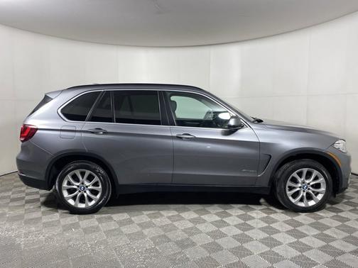 Photo 5 of 18 of 2016 BMW X5 xDrive35i