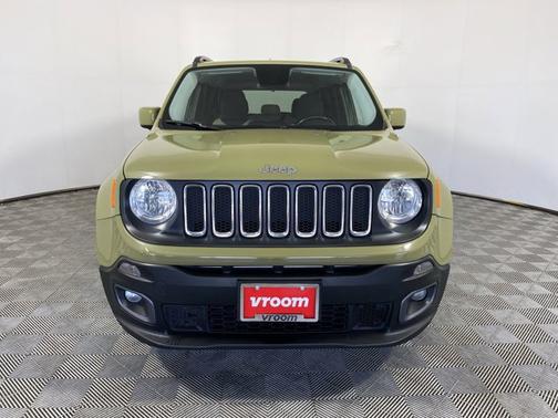Photo 4 of 18 of 2015 Jeep Renegade Latitude