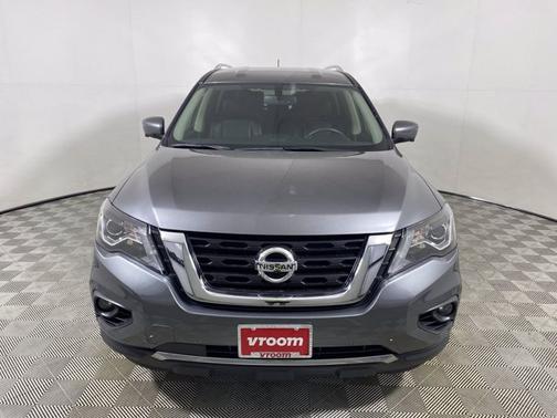 Photo 4 of 18 of 2018 Nissan Pathfinder SL
