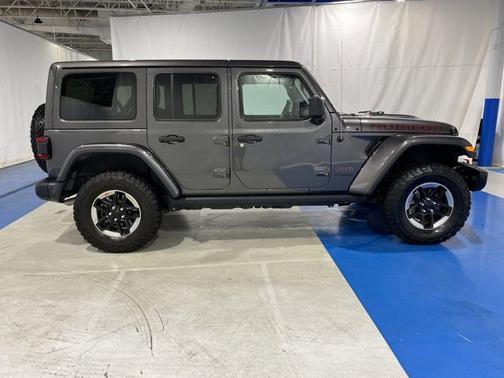 Photo 5 of 18 of 2019 Jeep Wrangler Unlimited Rubicon