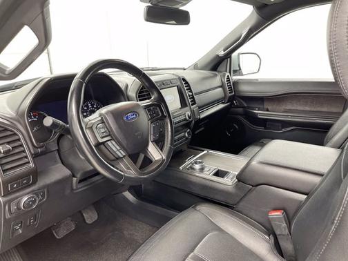Photo 2 of 19 of 2020 Ford Expedition Limited