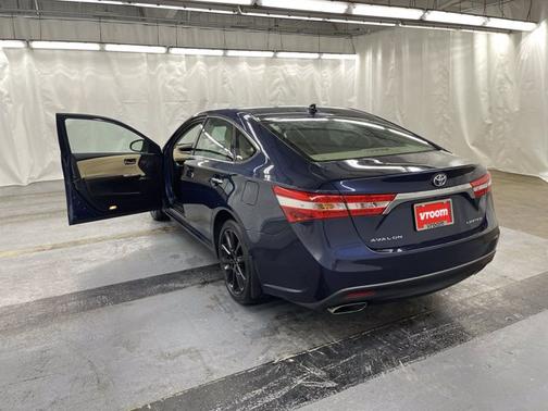 Photo 3 of 18 of 2014 Toyota Avalon Limited