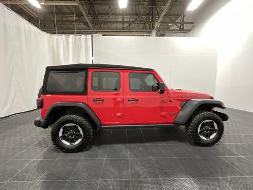 Photo 5 of 19 of 2019 Jeep Wrangler Unlimited Rubicon