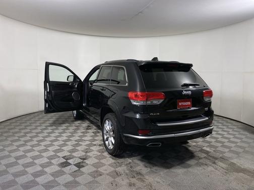Photo 3 of 18 of 2015 Jeep Grand Cherokee Summit