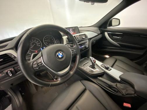 Photo 2 of 19 of 2016 BMW 328 i xDrive