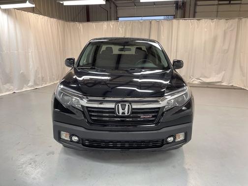 Photo 4 of 18 of 2019 Honda Ridgeline Sport