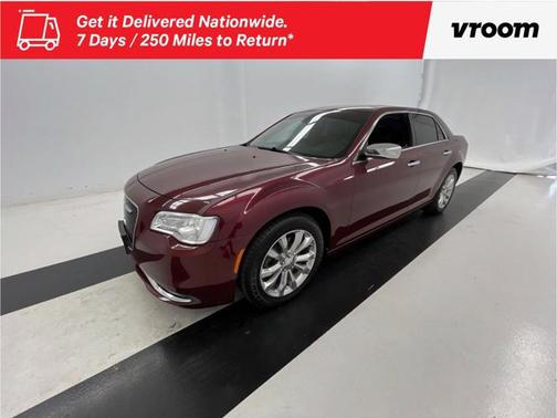 Photo 1 of 19 of 2018 Chrysler 300 Limited