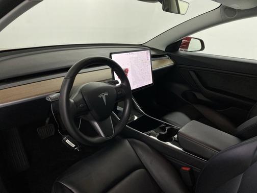 Photo 2 of 19 of 2019 Tesla Model 3 Long Range