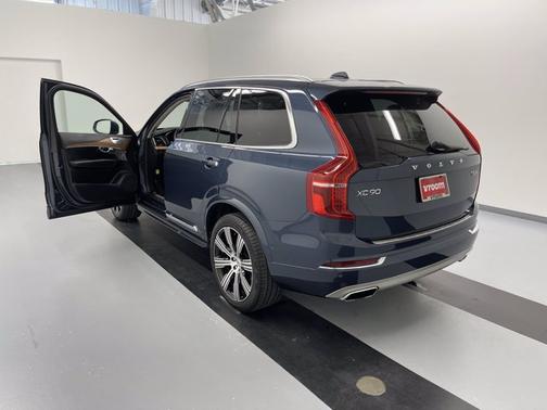 Photo 3 of 20 of 2018 Volvo XC90 T6 Inscription