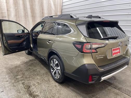 Photo 3 of 19 of 2021 Subaru Outback Touring XT