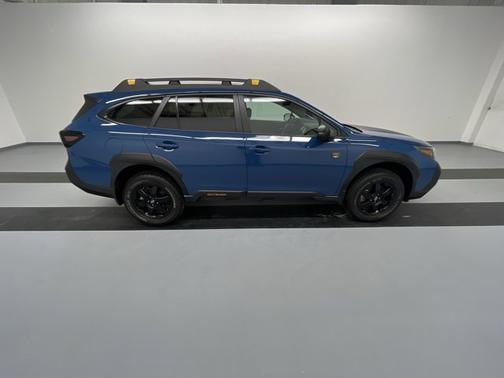 Photo 5 of 19 of 2022 Subaru Outback Wilderness