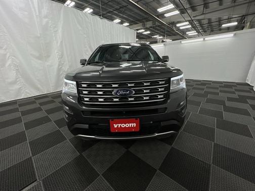 Photo 4 of 19 of 2017 Ford Explorer Limited
