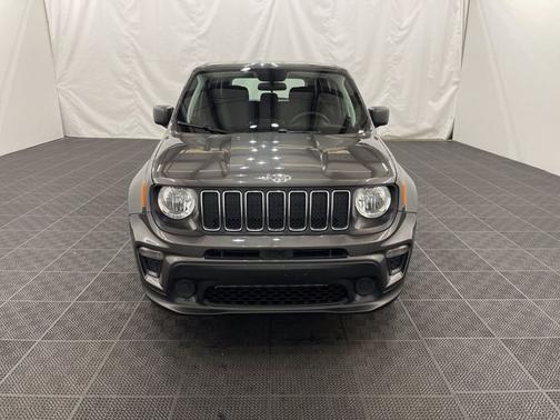 Photo 4 of 18 of 2020 Jeep Renegade Sport