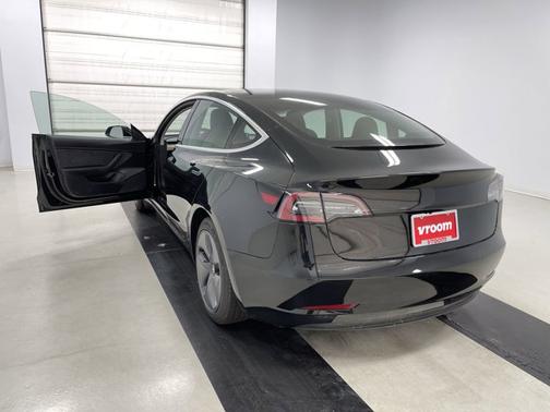 Photo 3 of 18 of 2020 Tesla Model 3 Long Range