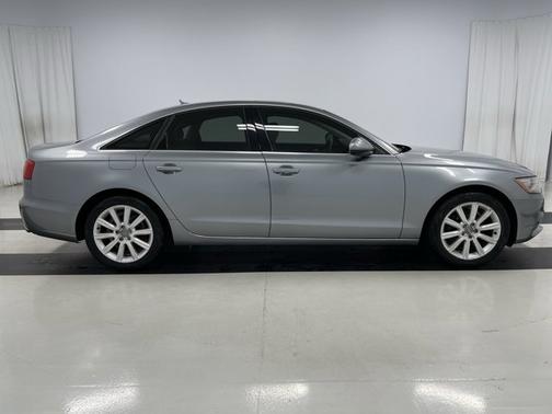 Photo 5 of 19 of 2013 Audi A6 2.0T Premium