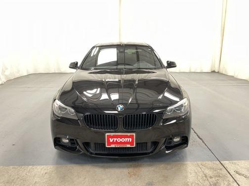 Photo 4 of 19 of 2016 BMW 535 i xDrive